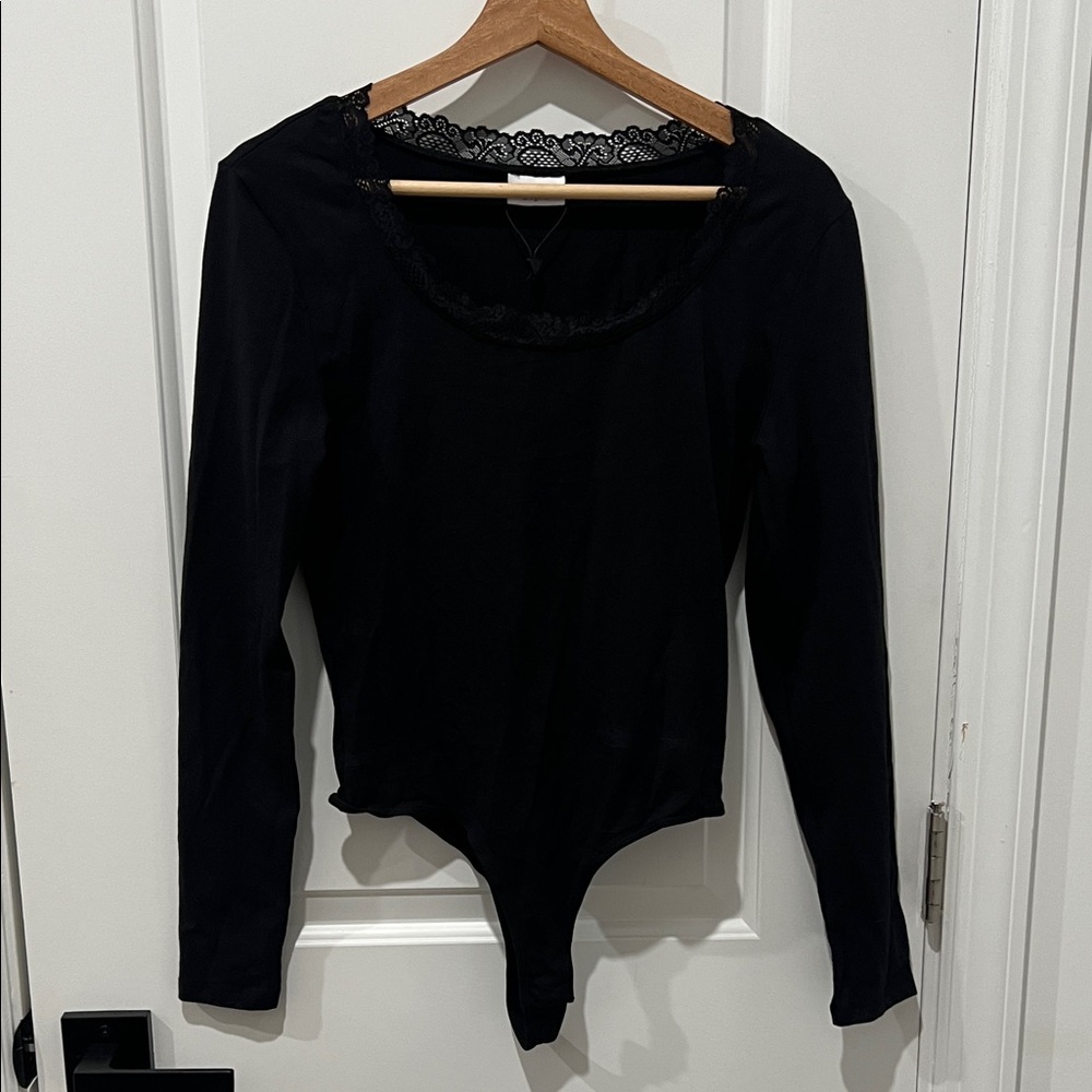 NWOT! Noisy may Black Lace Detail Bodysuit Size Medium‎